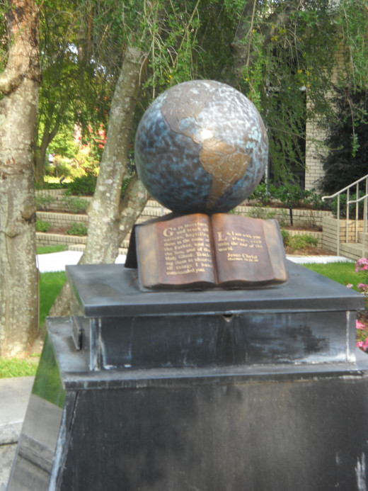 World Globe fountain
