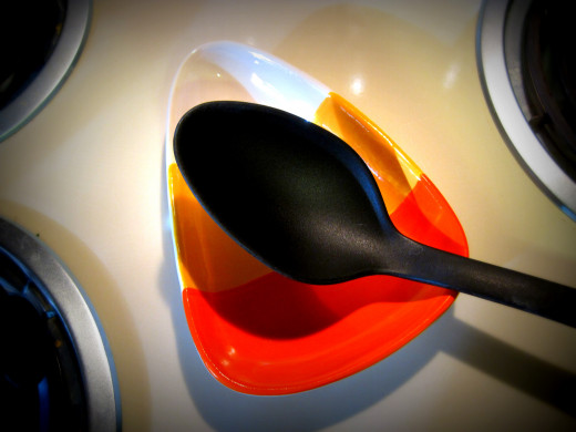 Candy dish as spoon rest!