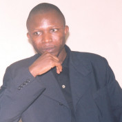 lucrativedom profile image