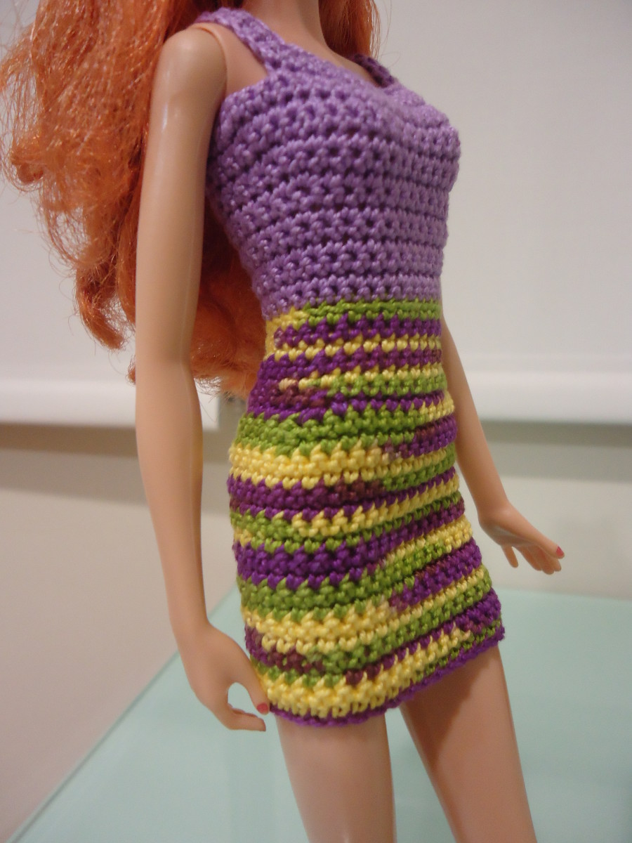 Barbie Simple Sheath Dress (Free Crochet Pattern) | FeltMagnet