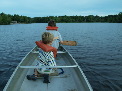 Families or neighbors can share infrequently used items such as boats or camping, snorkeling, or ski equipment. 