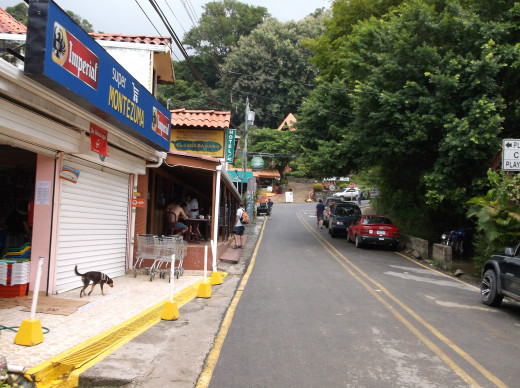 A street in a small Costa Rican town.