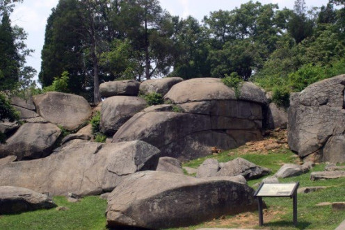 A beautiful photo of Devils Den,one of the most haunted spots in Gettysburg, as it looks today.