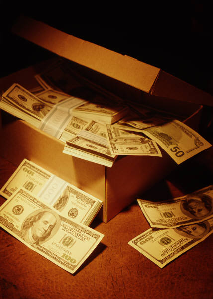 A creative financial care package removes much stress for college students. 