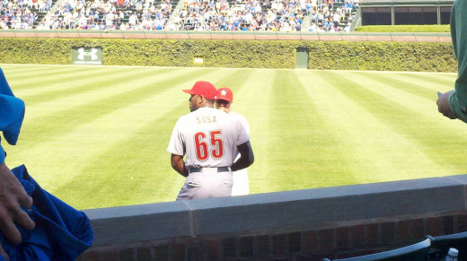 The opponent's pitcher warming up at Wrigley field