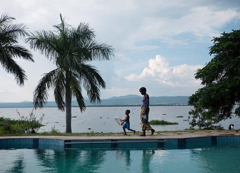Lake Victoria by Lukas Bergstrom