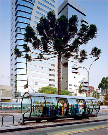 A "tube station" on one of Curitab's bus routes.