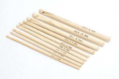 A set of carbonized bamboo crochet set in calibrating sizes.