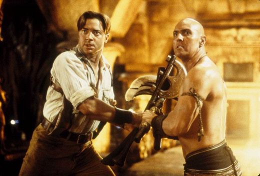Brendan Fraser and Arnold Vosloo in The Mummy Returns (2001)