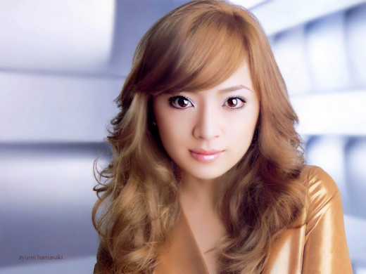 A photograph of Ayumi Hamasaki as she is famous for appearing.