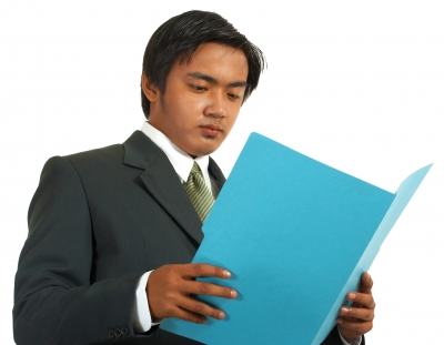 Six seconds is not a very long time, thus, it is important that you know how to use it to your advantage. A need, therefore, for a clean and easy-to-read visual resume layout should be taken into account. 