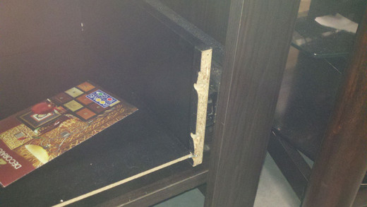 Particle board should not be used in drawer construction