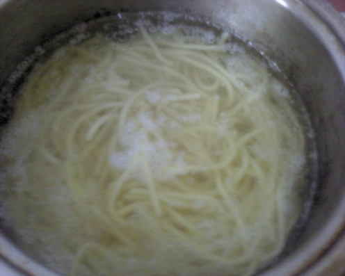 boil the yellow noodles