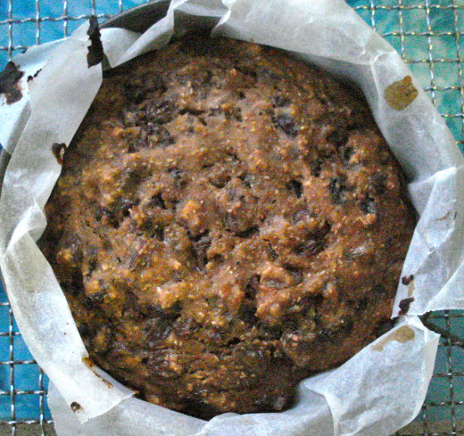 Healthy Fruitcake Straight From the Oven