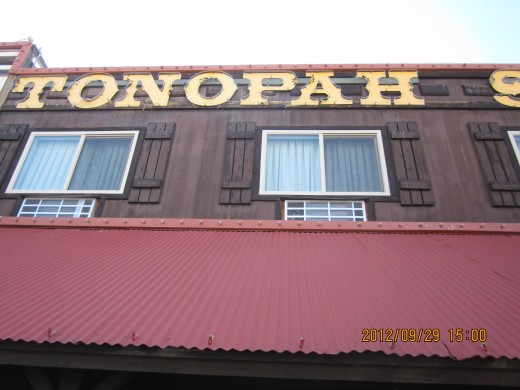 Tonopah, Nevada: looks like a fine place to retire.