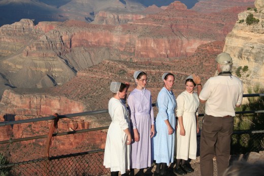 Mennonite tourists at Grand Canyon