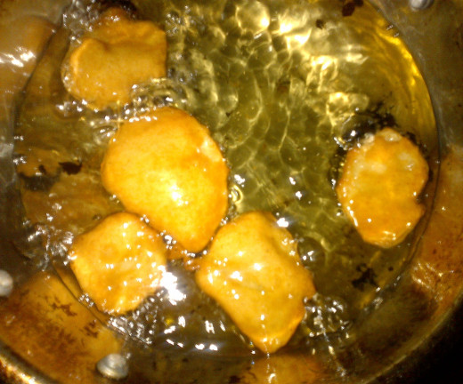 Golden brown Potato Bhajji