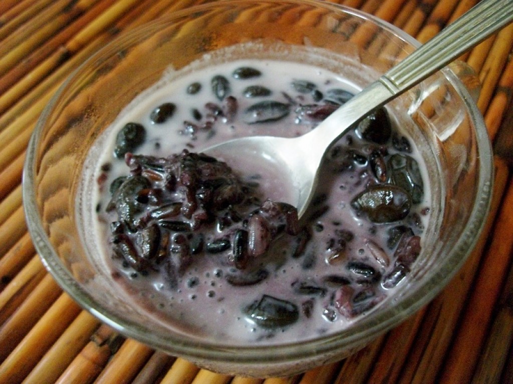 Black Rice Pudding - Thai Dessert Recipe with Pictures ...