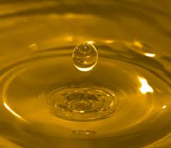 pic of drop of oil