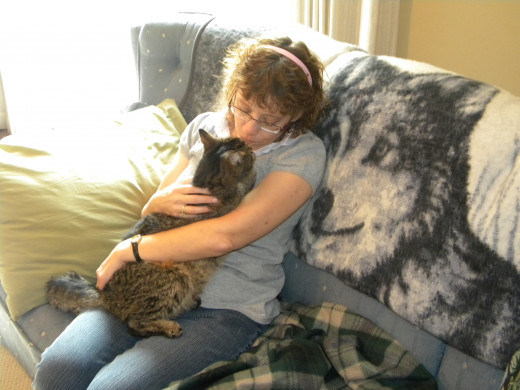 The author, with Holly, just before leaving for the vet.