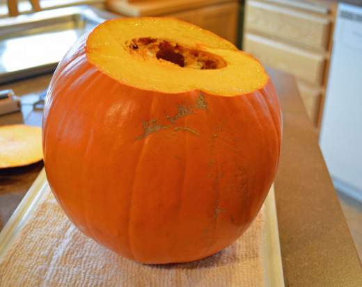 Pumpkin will now sit flat on cutting board.