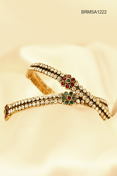 Mesmerizing Stone Studded Bangles for Diwali. Photo used with permission from Cbazaar.com.