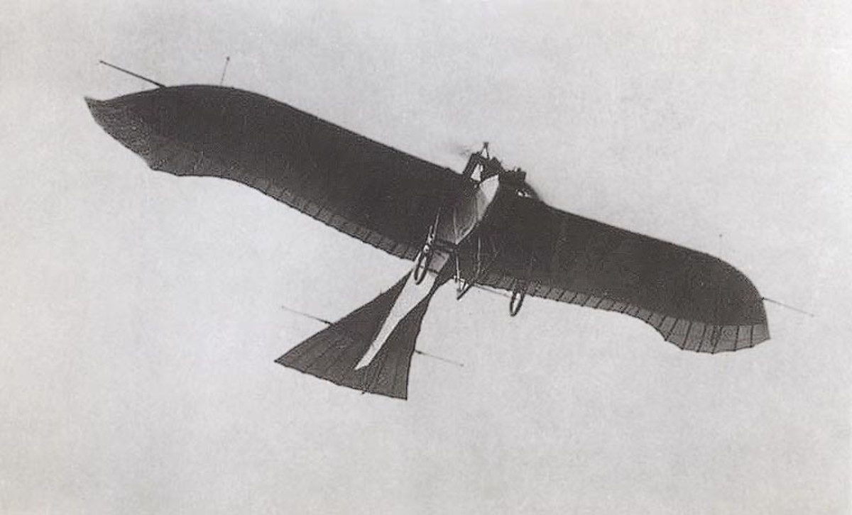 About World War 1: 1914—World's First Heavy Bomber Is ...