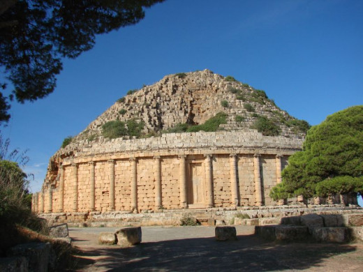 Cleopatra Celini monument near Tipasa