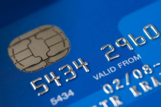 How can you get a good credit score with a credit card? 