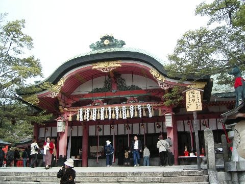 The praying hall at the Inari-taisha shrine.