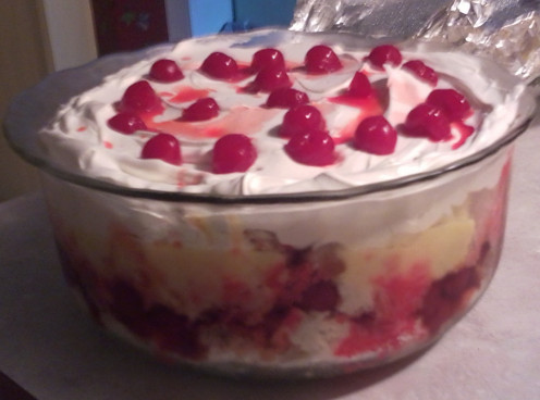 Nana's Easy Cherry Trifle