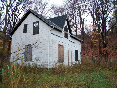Milne House, East Don Valley, Toronto