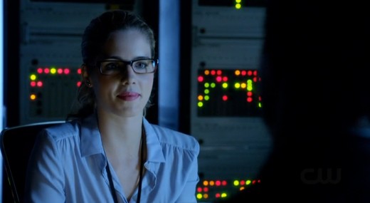 Like Chloe on Smallville, Felicity can conveniently get you any information you need within seconds. Unlike Chloe, she's got a stupid ear-bar piercing.