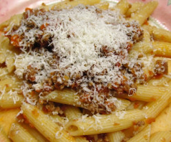 Yummy Bolognese Sauce with Hidden Veggies - Step-by-Step Recipe