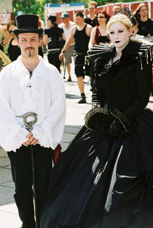 A Goth Couple in Elizabethan Dress