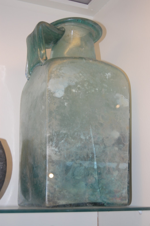 Glass jar from Verulamium Museum