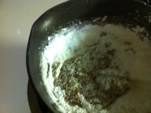 Add icing sugar, salt, and vanilla stirring until well mixed.