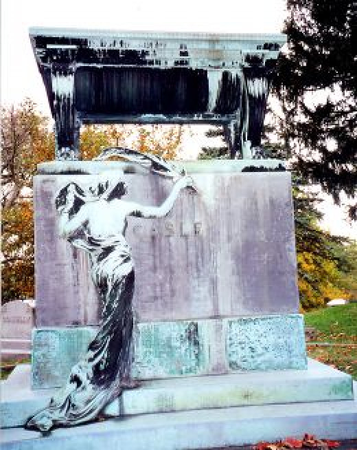 Illinois ~ Photos of Historic Chippiannock Cemetery Sculptures ~ Fall ...