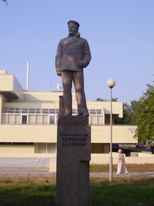 Kronstadt, Monument of the Revolutionary Sailor.