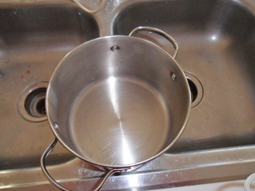 Bright and shiny pan! Hooray!