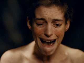 SInging with heart and soul: Anne Hathaway in "Les Miserables"