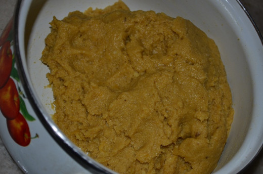 mix the mixture to make the dough, soft enough; 