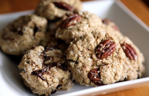 Eggless Chocolate chip and Pecans Cookies: All done!