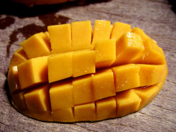 Ripe Mango Refreshing Face Pack Recipe