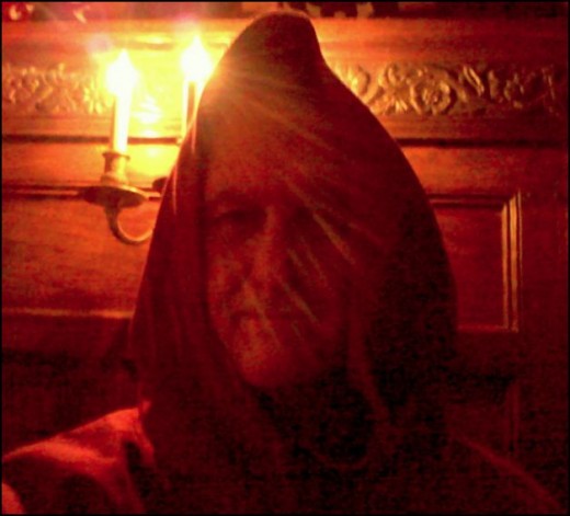 Extra monk
