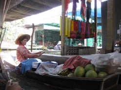 Damnoen Saduak Floating Market, Ratchaburi Province, Thailand ~ A Tourist's Delight
