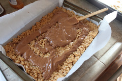 Fast and Easy Recipes for Kids -  No Bake Scotcheroos