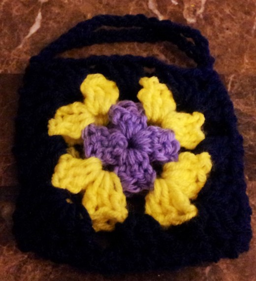 Mini crochet gift bags