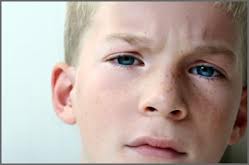 Because of their ordinal family position, middle children have little or no sense of individuation nor of self.They are often not considered to be individuals in their own right but are either an older and/or younger sibling.