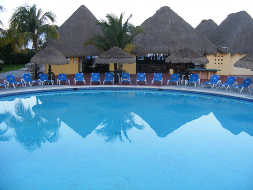 Alternate view of the main pool. Allegro Resort. Cozumel, Mexico
